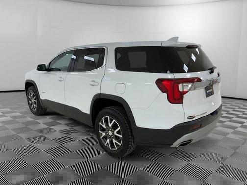 Summit White 2022 GMC Acadia SLE