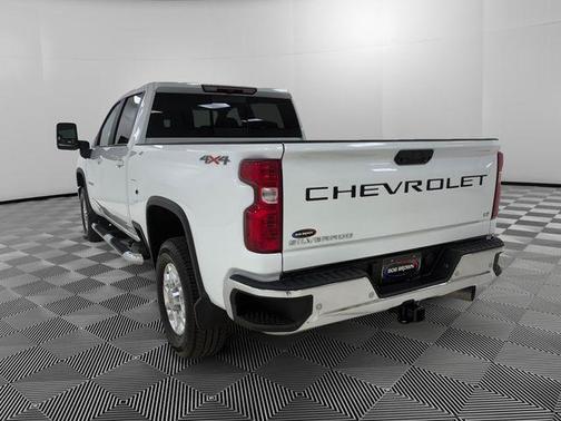 White 2024 Chevrolet Silverado 3500 LT