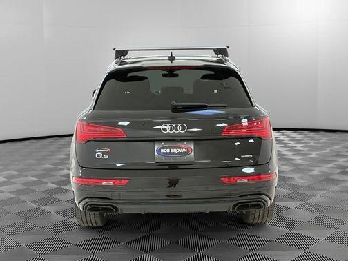 Mythos Black Metallic 2025 Audi Q5 45 S line quattro Premium