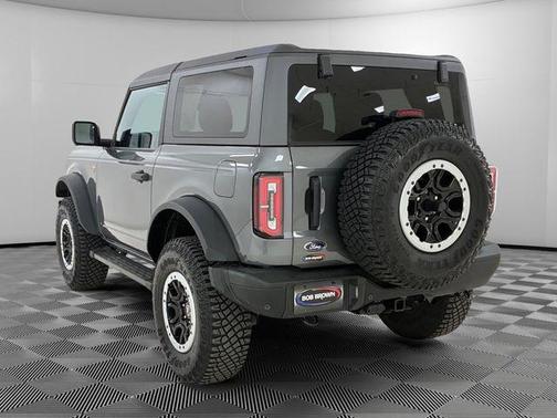 Gray 2024 Ford Bronco Badlands