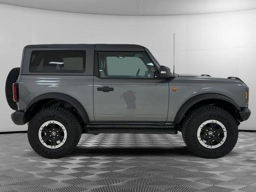 Gray 2024 Ford Bronco Badlands