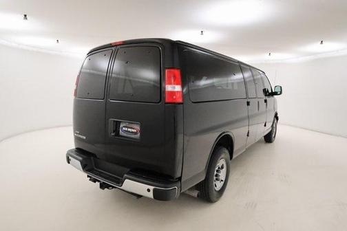 2021 Chevrolet Express 3500 LT