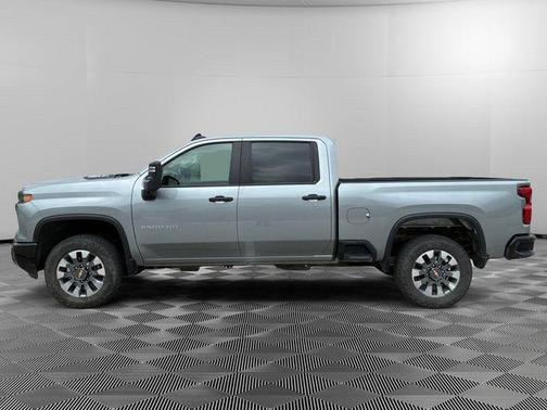 Sterling Gray Metallic 2024 Chevrolet Silverado 2500 Custom
