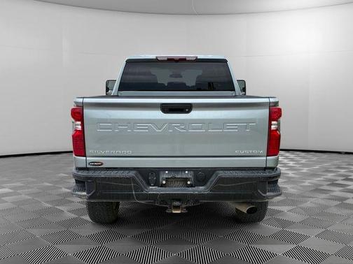 Sterling Gray Metallic 2024 Chevrolet Silverado 2500 Custom