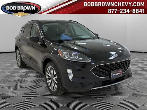2022 Ford Escape Titanium Hybrid