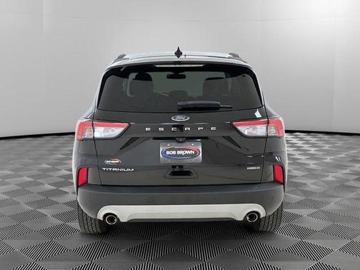 2022 Ford Escape Titanium Hybrid