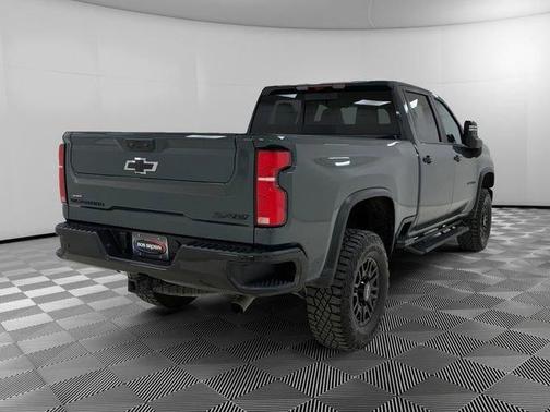 Gray 2025 Chevrolet Silverado 2500 ZR2