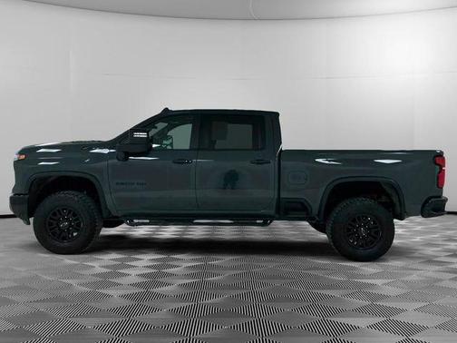 Gray 2025 Chevrolet Silverado 2500 ZR2