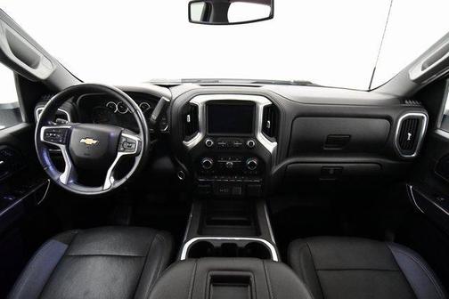 Photo 5 of 27 of 2022 Chevrolet Silverado 2500 LTZ