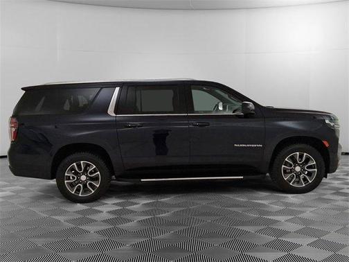 2021 Chevrolet Suburban LT