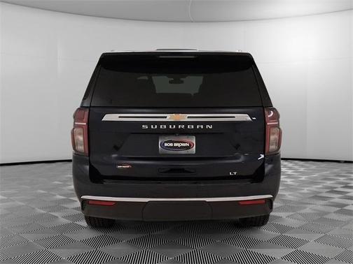 2021 Chevrolet Suburban LT