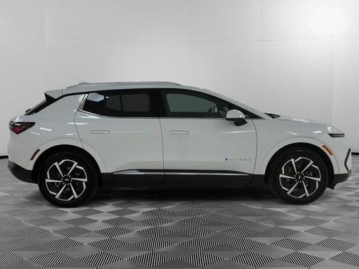 White 2025 Chevrolet Equinox EV LT 2