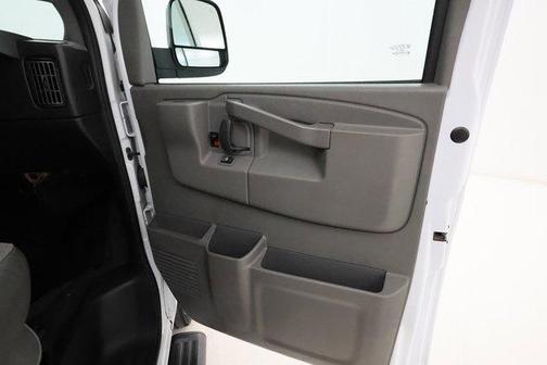 2023 Chevrolet Express 3500 LT