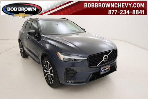 2024 Volvo XC60 B5 Plus Dark Theme