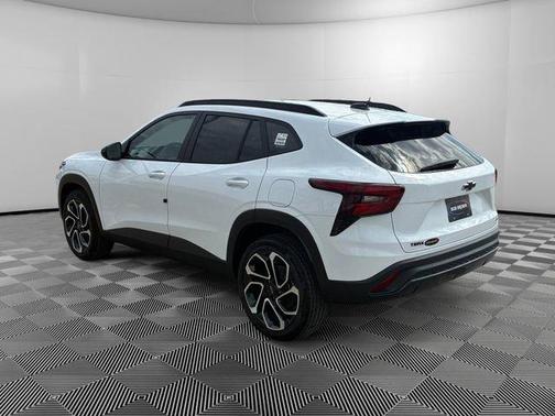 White 2026 Chevrolet Trax 2RS