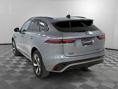 2025 Jaguar F-PACE P250 R-Dynamic S