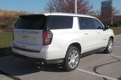 2021 Chevrolet Suburban High Country