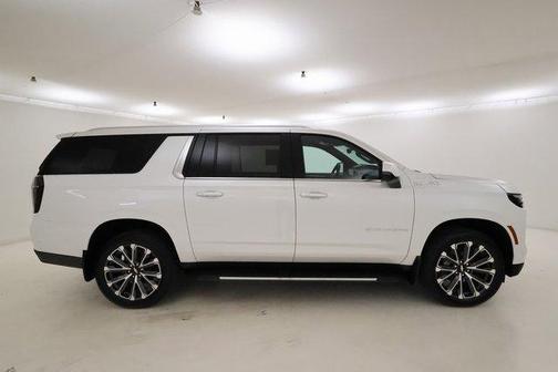 2025 Chevrolet Suburban High Country