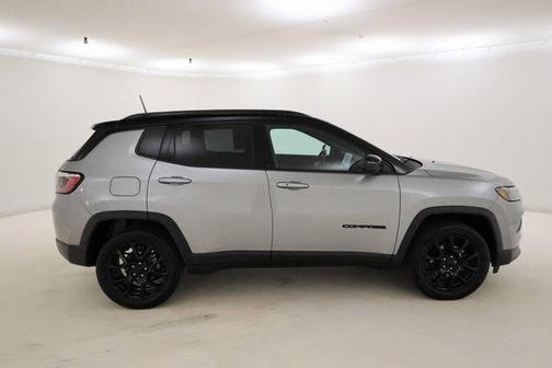 2022 Jeep Compass Altitude