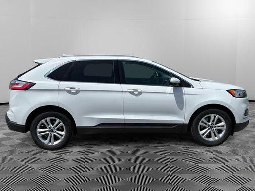 Oxford White 2020 Ford Edge SEL