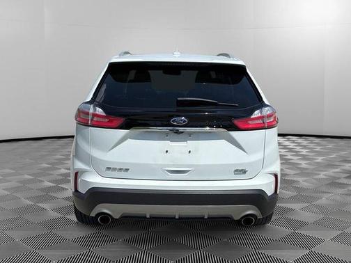 White 2020 Ford Edge SEL