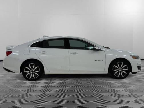 White 2020 Chevrolet Malibu RS