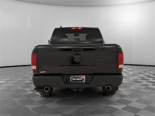 2021 RAM 1500 Classic SLT