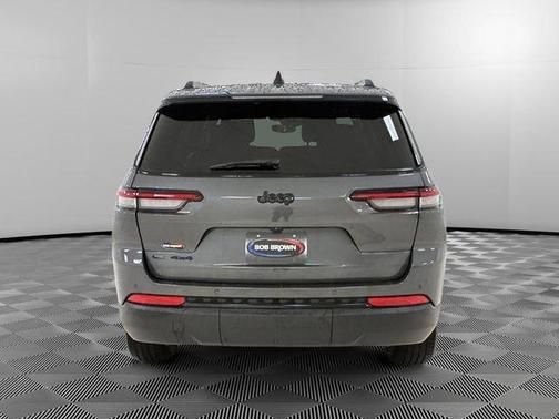 2022 Jeep Grand Cherokee L Laredo