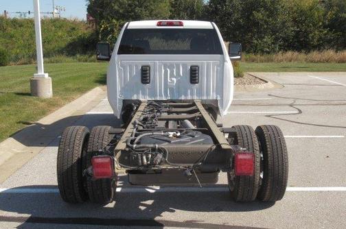 2026 Chevrolet Silverado 3500 WT