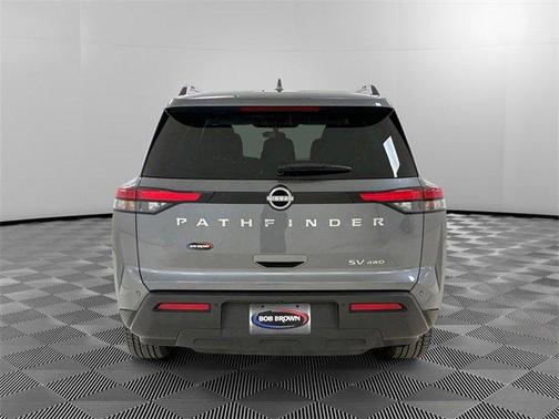 2023 Nissan Pathfinder SV