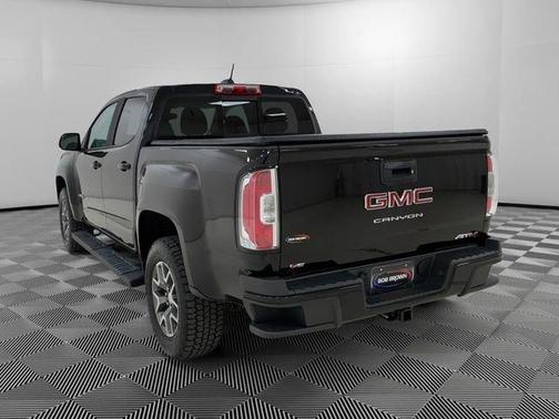 Black 2022 GMC Canyon AT4