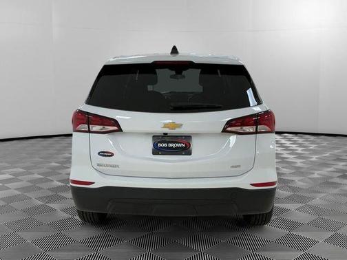White 2023 Chevrolet Equinox LS