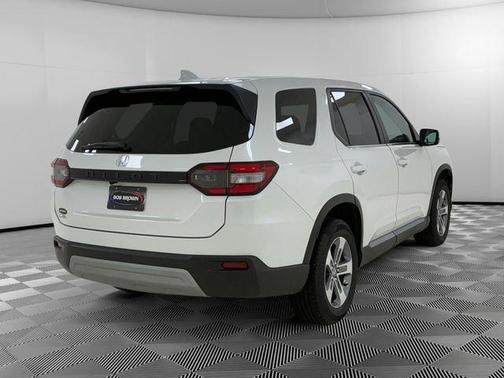Beige 2025 Honda Pilot EX-L