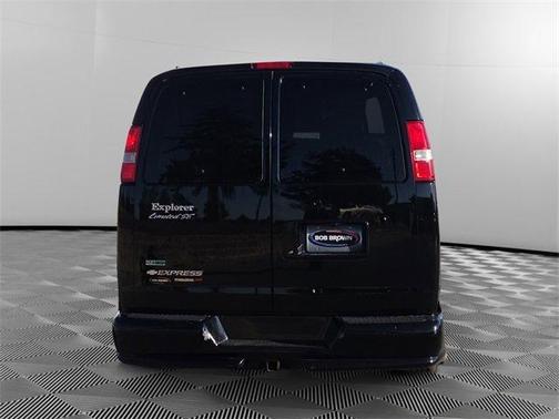 2011 Chevrolet Express 1500 Conversion Van