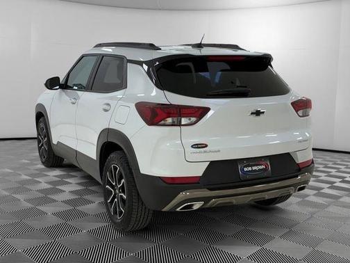 White 2023 Chevrolet Trailblazer ACTIV