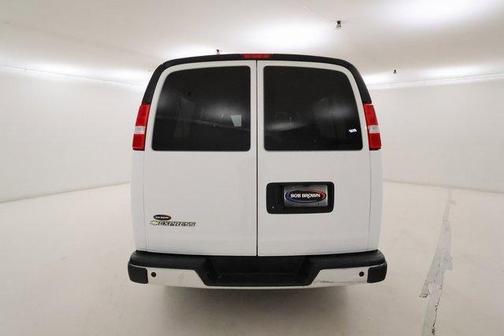 2024 Chevrolet Express 3500 LT