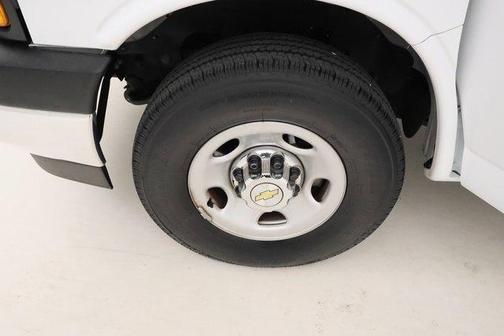 2024 Chevrolet Express 3500 LT