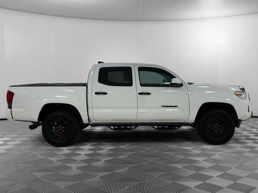 White 2022 Toyota Tacoma SR