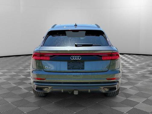Daytona Gray Pearl Effect 2019 Audi Q8 3.0T Premium Plus