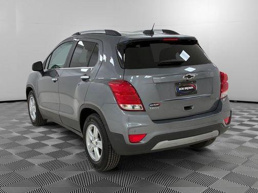 Gray 2020 Chevrolet Trax LT