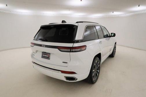 2023 Jeep Grand Cherokee 4xe Overland