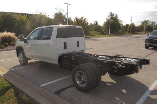 2026 Chevrolet Silverado 3500 LT