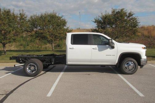 2026 Chevrolet Silverado 3500 LT
