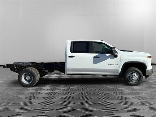 2026 Chevrolet Silverado 3500 WT