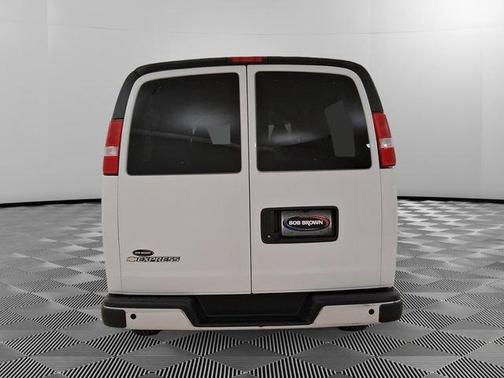 2024 Chevrolet Express 3500 LT