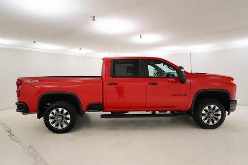 2022 Chevrolet Silverado 2500 Custom