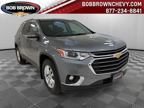Satin Steel Metallic 2019 Chevrolet Traverse LT Cloth