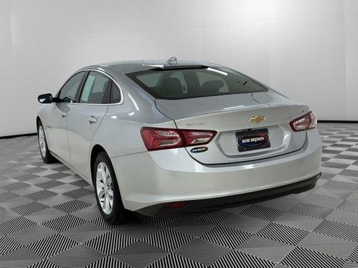 Gray 2022 Chevrolet Malibu LT