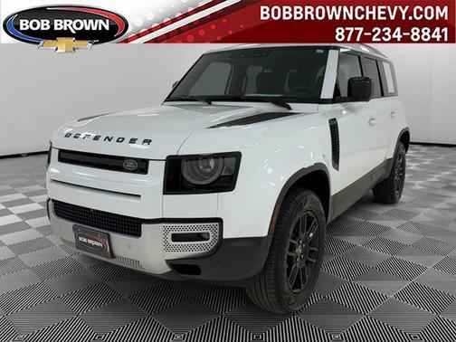 Fuji White 2025 Land Rover Defender P300