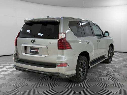 Atomic Silver 2022 Lexus GX 460 Luxury
